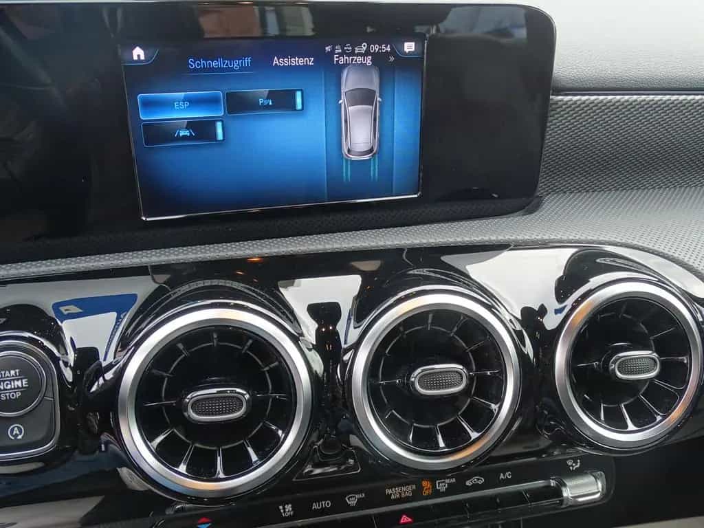 Mercedes-Benz A-Class 180 PROGRESSIVE*NAVI*MBUX*LED*SHZG*TEL*TEMPO* 04/2019-photo-17