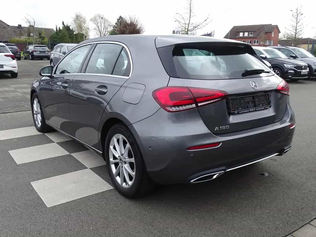 Mercedes-Benz A-Class 180 PROGRESSIVE*NAVI*MBUX*LED*SHZG*TEL*TEMPO* 04/2019-photo-6