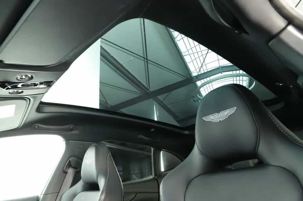 Aston Martin DBX V8 707 1.Hand GARANTIE-AM 03/2023-photo-10