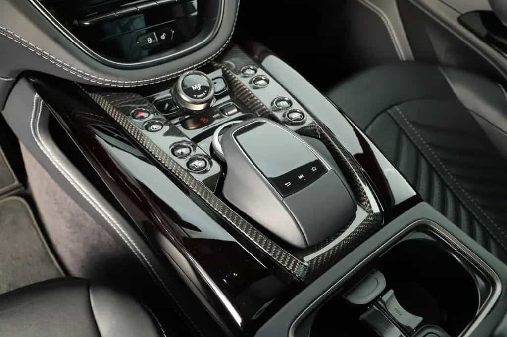 Aston Martin DBX V8 707 1.Hand GARANTIE-AM 03/2023-photo-14