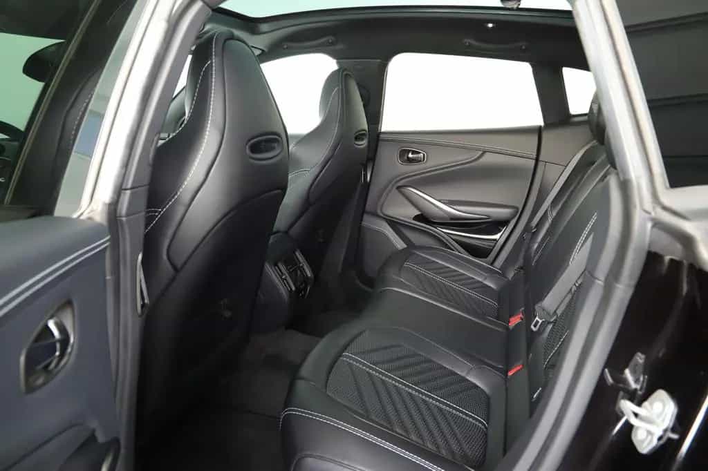 Aston Martin DBX V8 707 1.Hand GARANTIE-AM 03/2023-photo-18