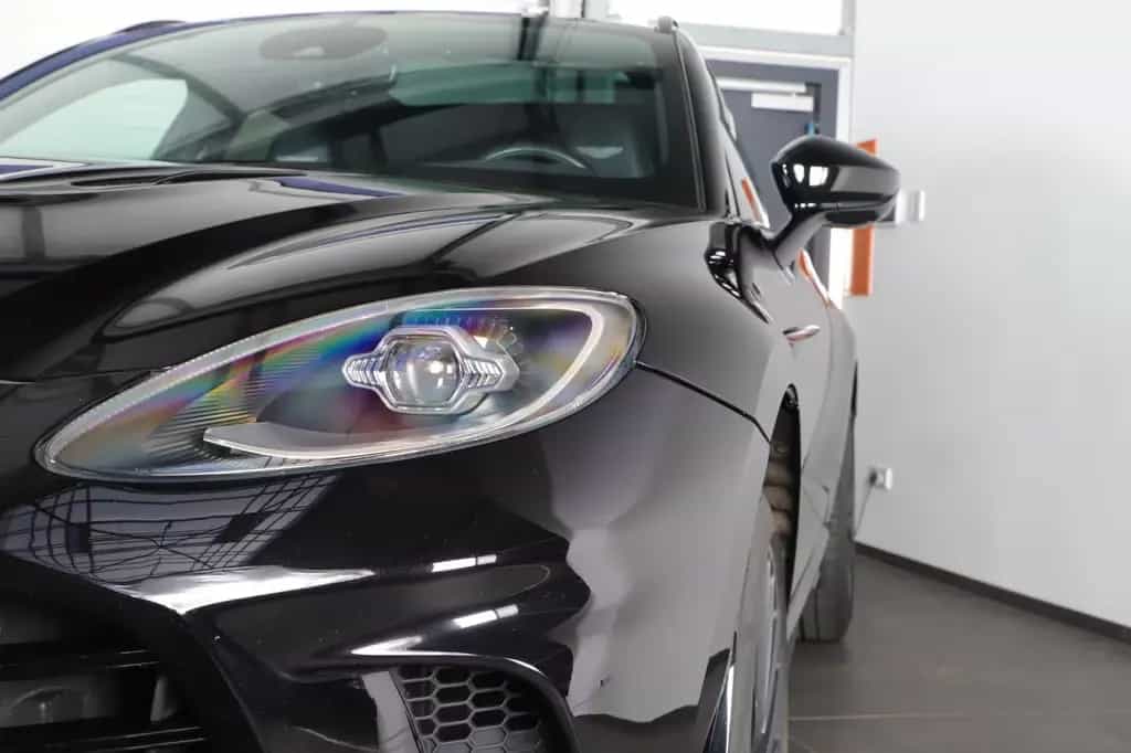 Aston Martin DBX V8 707 1.Hand GARANTIE-AM 03/2023-photo-2
