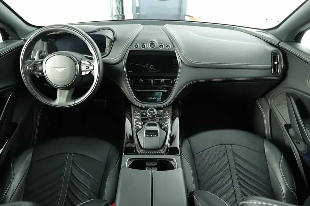 Aston Martin DBX V8 707 1.Hand GARANTIE-AM 03/2023-photo-20