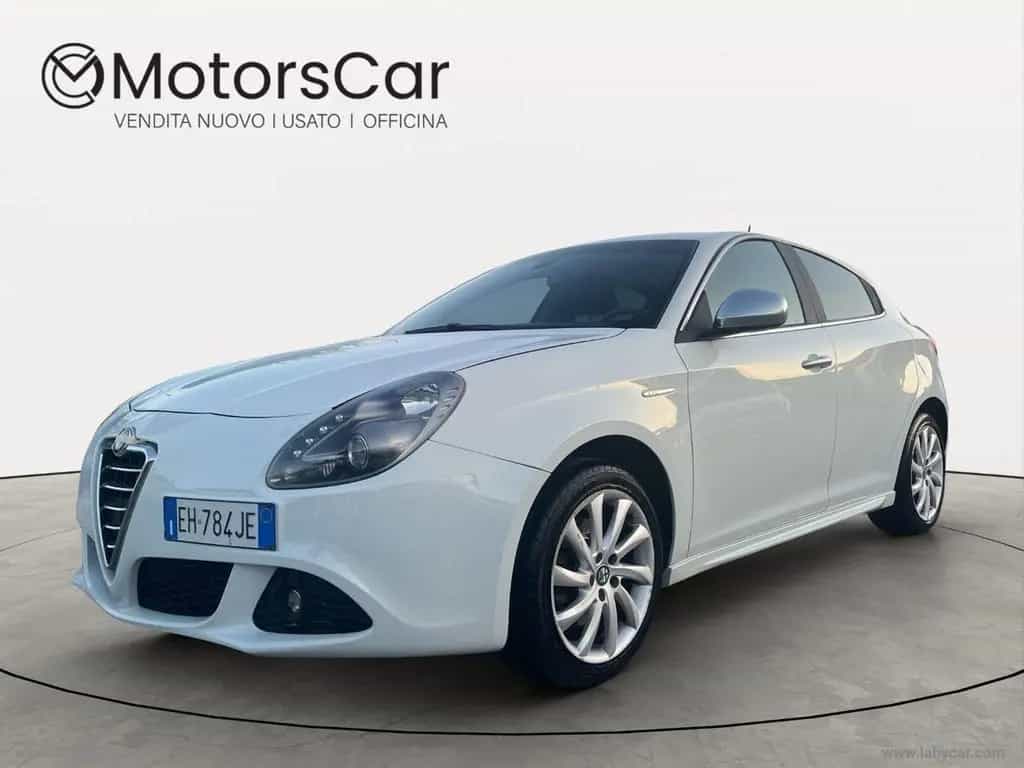 Alfa Romeo Giulietta ROMEO Giulietta 2.0 JTDm-2 140 CV Distincti 02/2011-photo-2