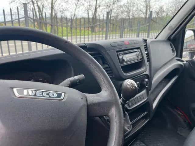 Iveco Daily Daily 35C12 BTor 2.3 HPT PM-RG Cabinato 06/2017-photo-2