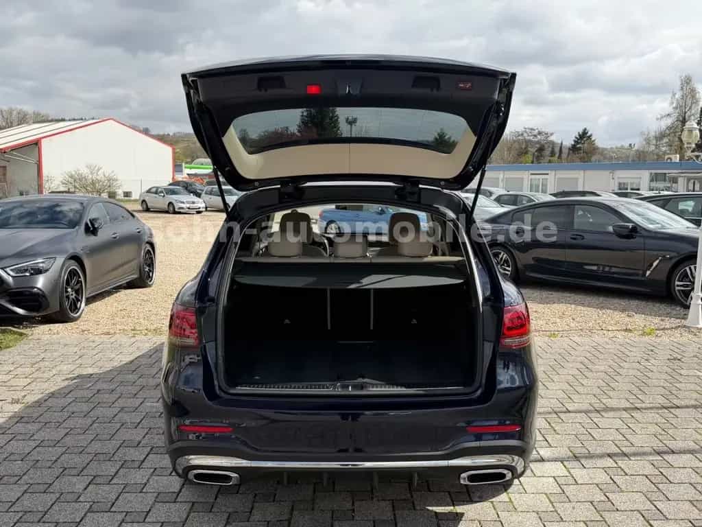 Mercedes-Benz GLC-Class 300 4M AMG-Line+MANUFAKTUR/1.Hand/Multib/RFK 03/2020-photo-11