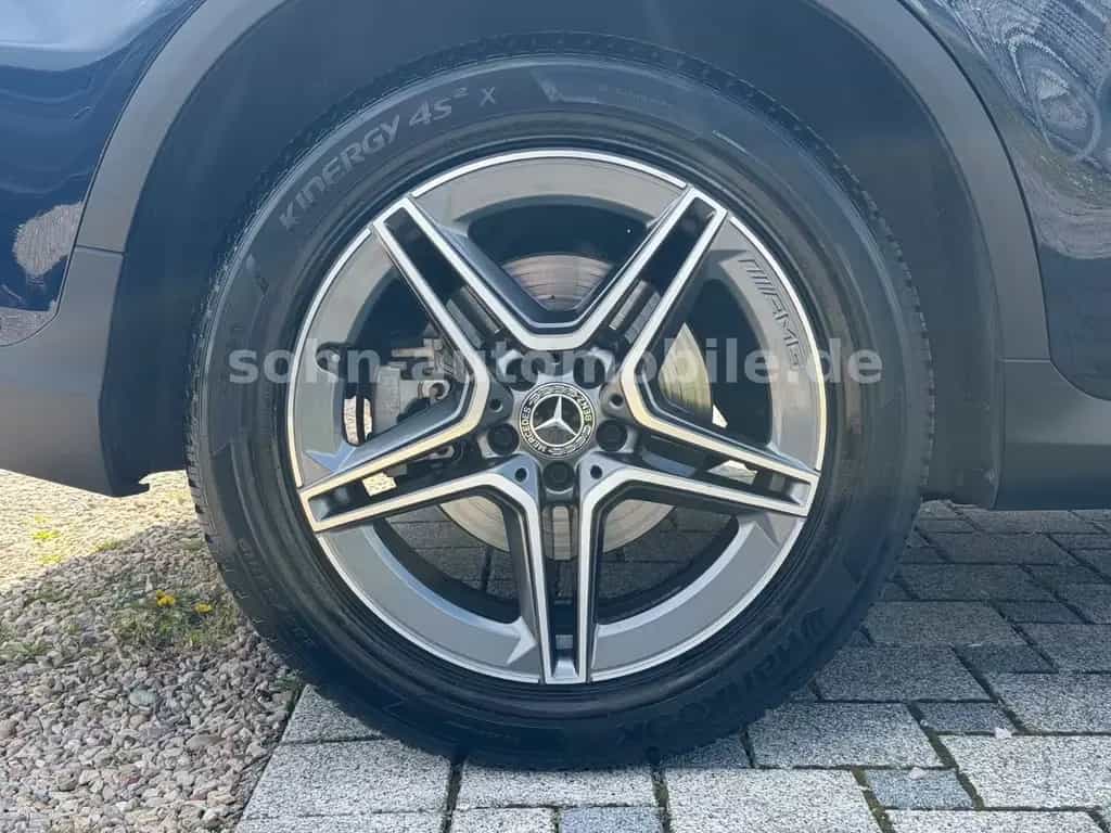 Mercedes-Benz GLC-Class 300 4M AMG-Line+MANUFAKTUR/1.Hand/Multib/RFK 03/2020-photo-44