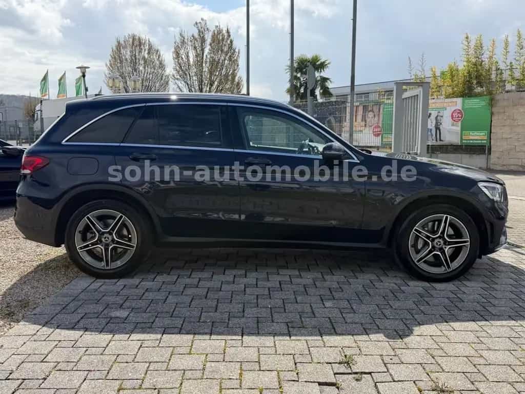 Mercedes-Benz GLC-Class 300 4M AMG-Line+MANUFAKTUR/1.Hand/Multib/RFK 03/2020-photo-5