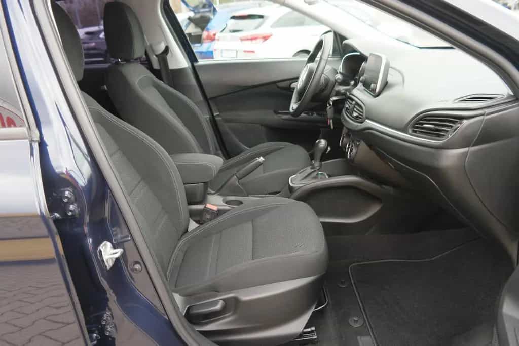 Fiat Tipo Kombi 1.6 E-torQ Lounge Navi Sitzheizung 04/2017-photo-28