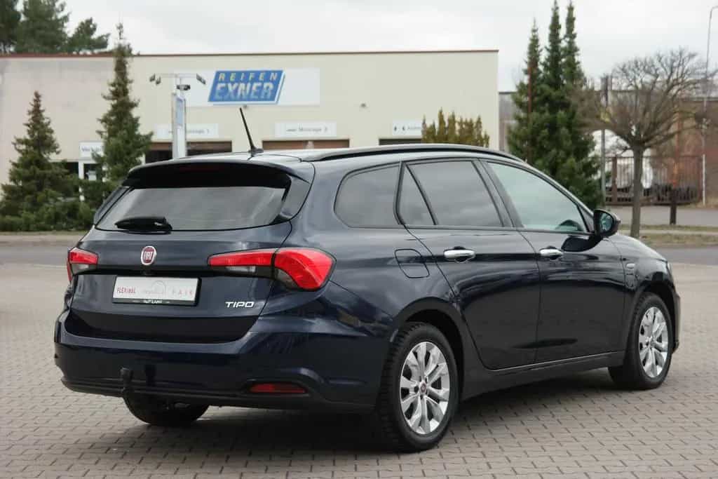 Fiat Tipo Kombi 1.6 E-torQ Lounge Navi Sitzheizung 04/2017-photo-5