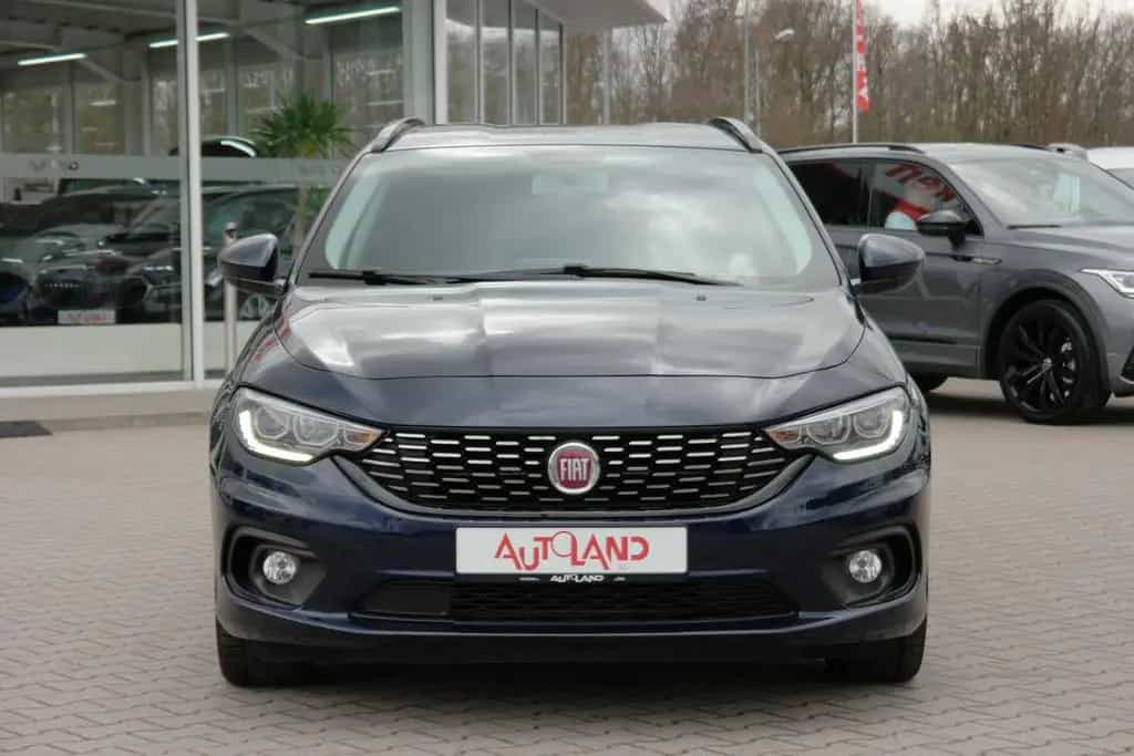 Fiat Tipo Kombi 1.6 E-torQ Lounge Navi Sitzheizung 04/2017-photo-8