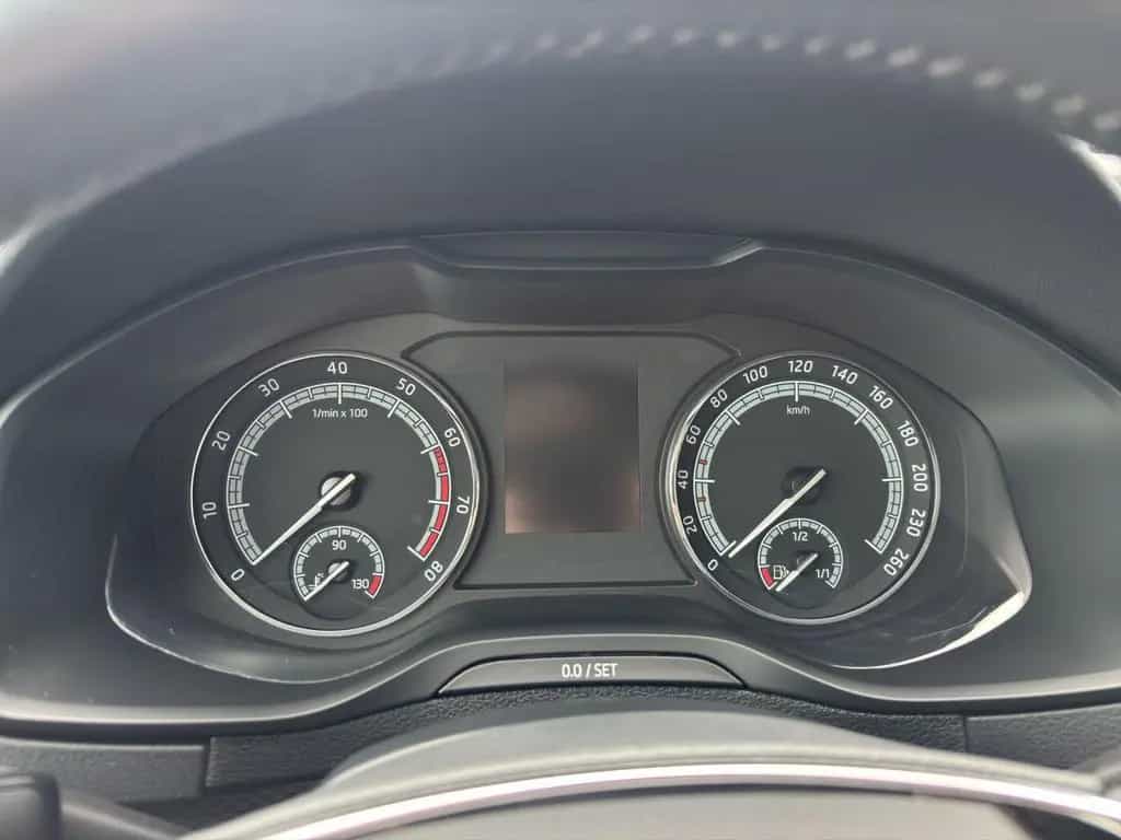 Skoda Karoq 1.0 TSI Active 06/2021-photo-14