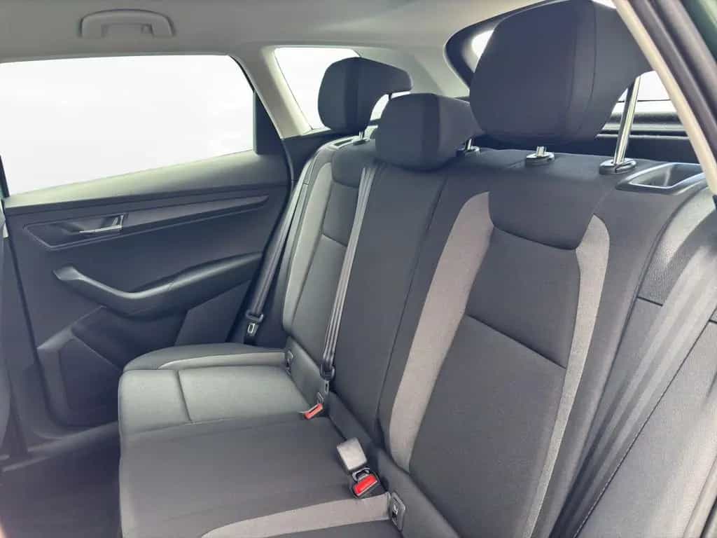 Skoda Karoq 1.0 TSI Active 06/2021-photo-6