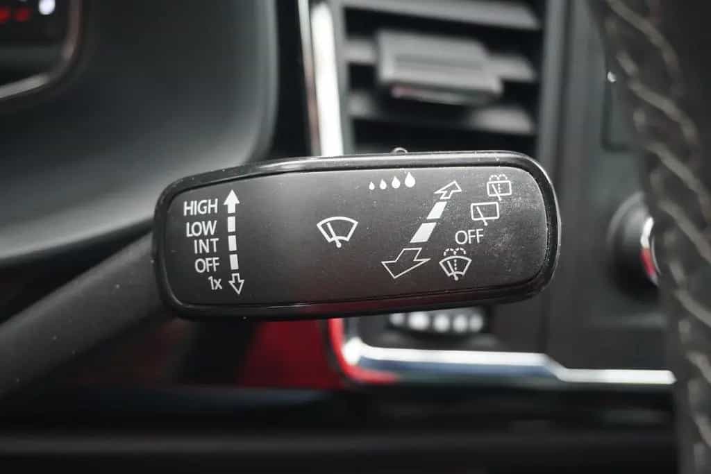 Seat Ateca 1.5 TSI Navi LED Pano Kam el.HK Alu AAC 12/2019-photo-16