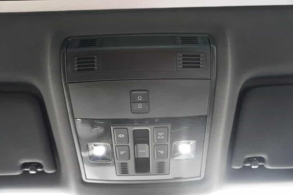 Seat Ateca 1.5 TSI Navi LED Pano Kam el.HK Alu AAC 12/2019-photo-31