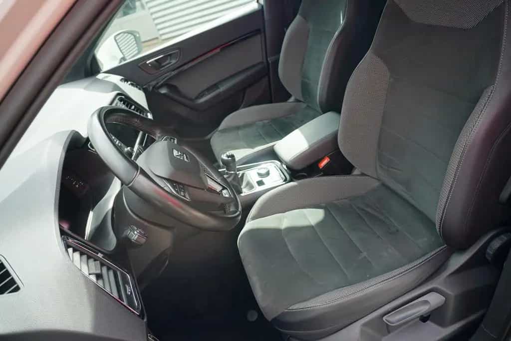 Seat Ateca 1.5 TSI Navi LED Pano Kam el.HK Alu AAC 12/2019-photo-9
