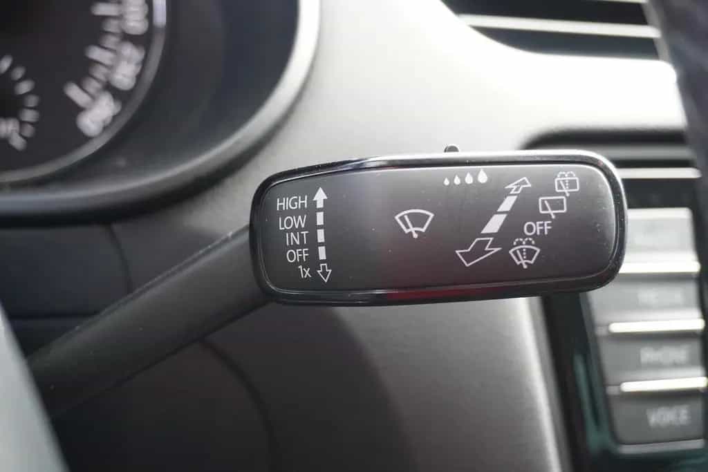 Skoda Octavia 1.0 Joy Bi-Xenon Tempomat Sitzheizung 11/2017-photo-15