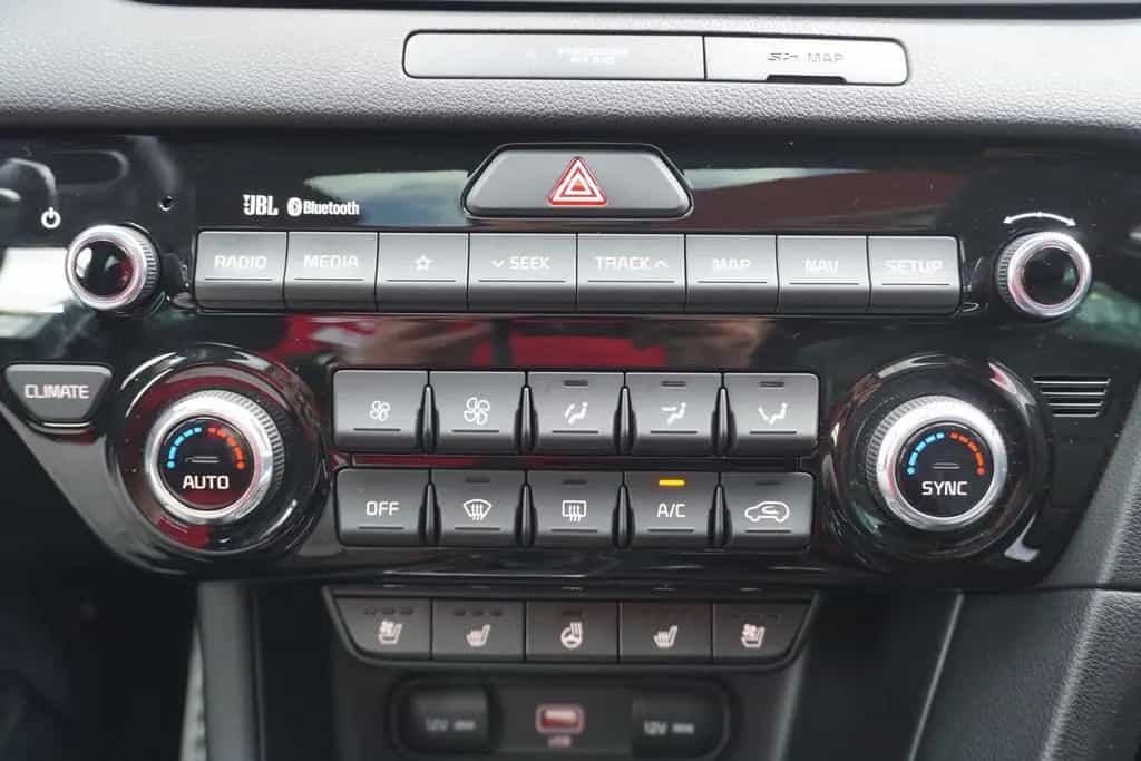 Kia Sportage 1.6 T-GDI GT-Line 4WD LED ACC Leder PDC 07/2019-photo-22
