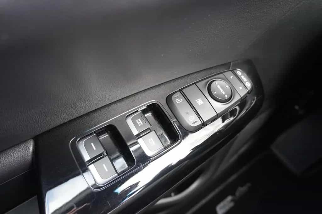 Kia Sportage 1.6 T-GDI GT-Line 4WD LED ACC Leder PDC 07/2019-photo-23