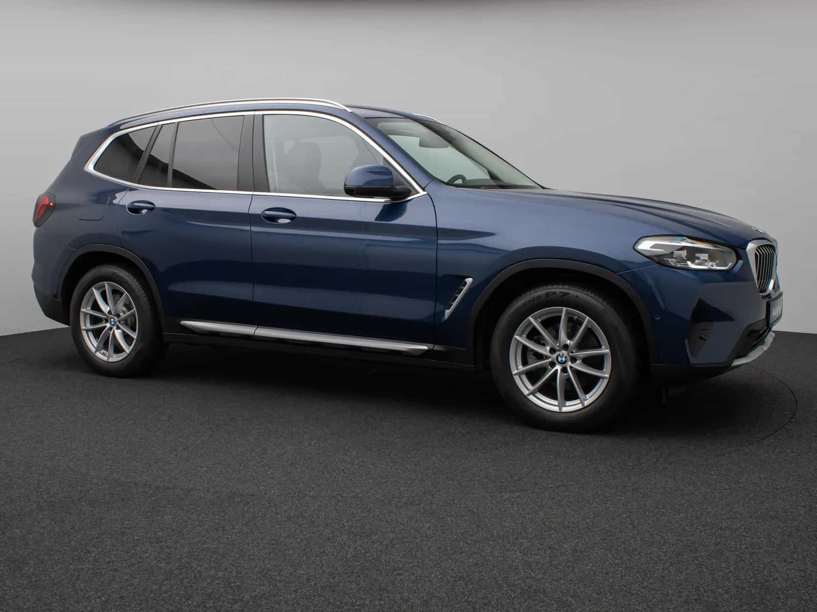 BMW X3 xD20i Panorama 360°DAB LED Sport Leder 18Zoll 12/2022-photo-3