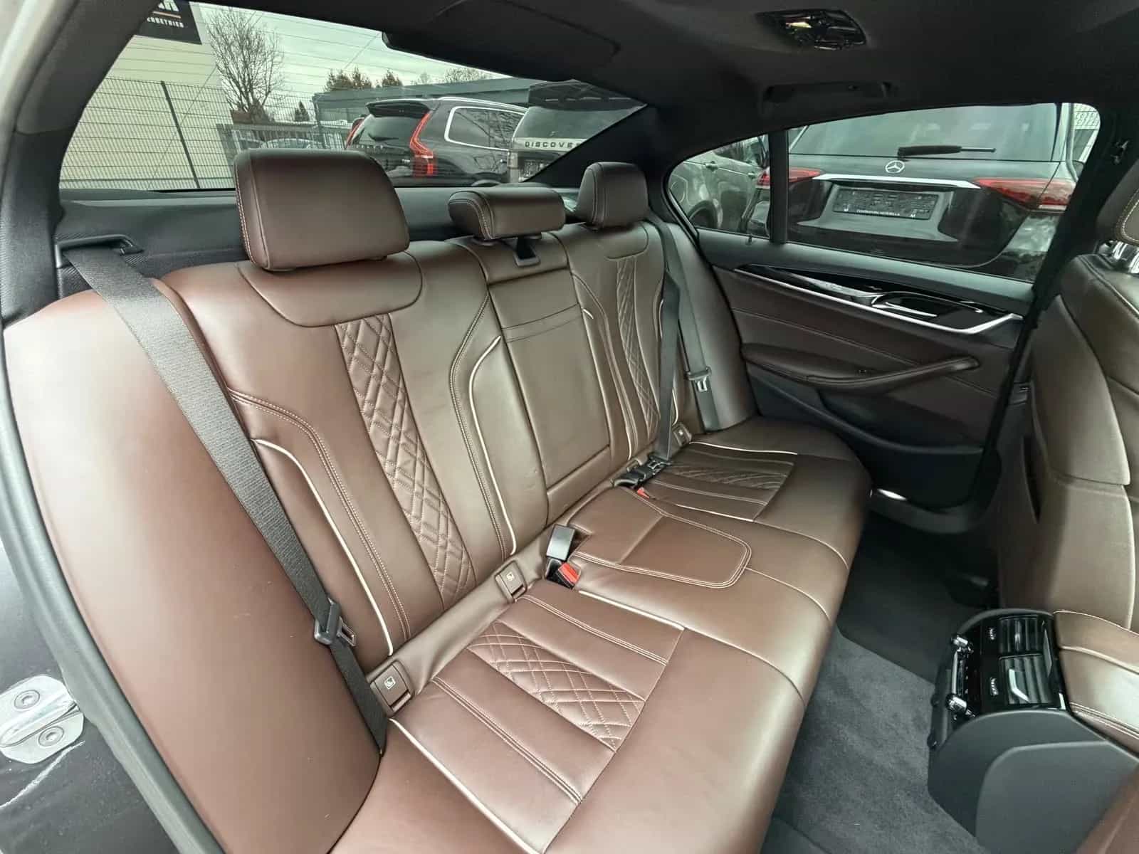 BMW M550 02/2018-photo-14