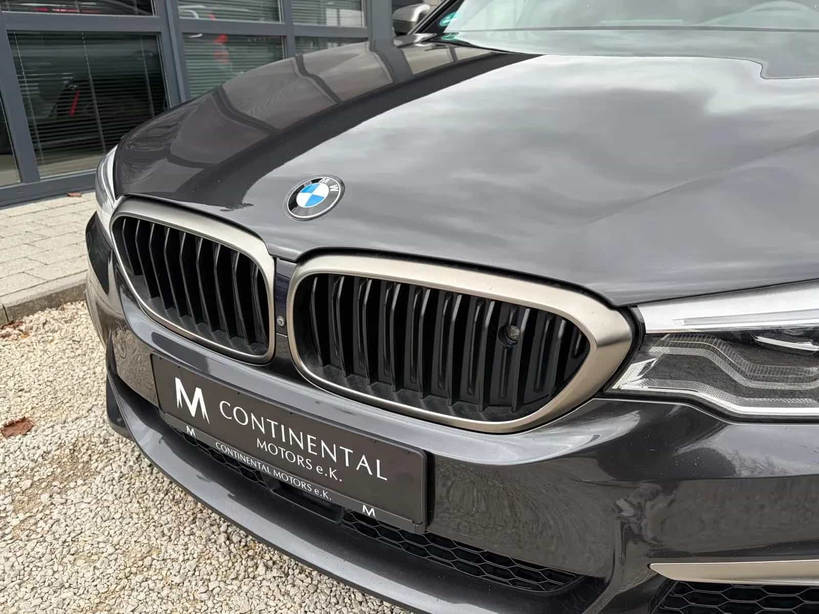 BMW M550 02/2018-photo-9