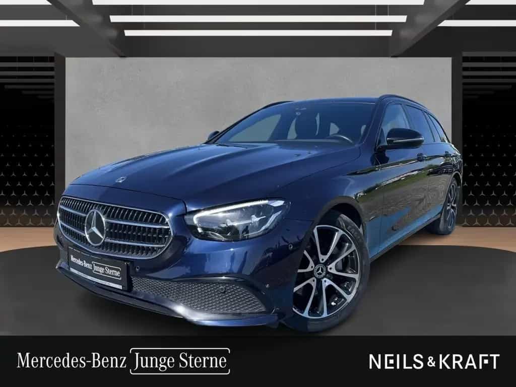 Mercedes-Benz E 200 T AVANTGARDE+NIGHT+TOTW+AMBIENTE+PANO+KAM 06/2021-photo-0