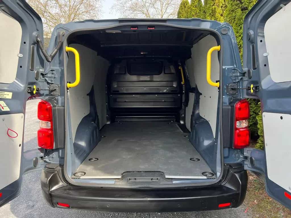 Citroën Jumpy L3 Kasten Club XXL BlueHDi NAVi 04/2020-photo-11