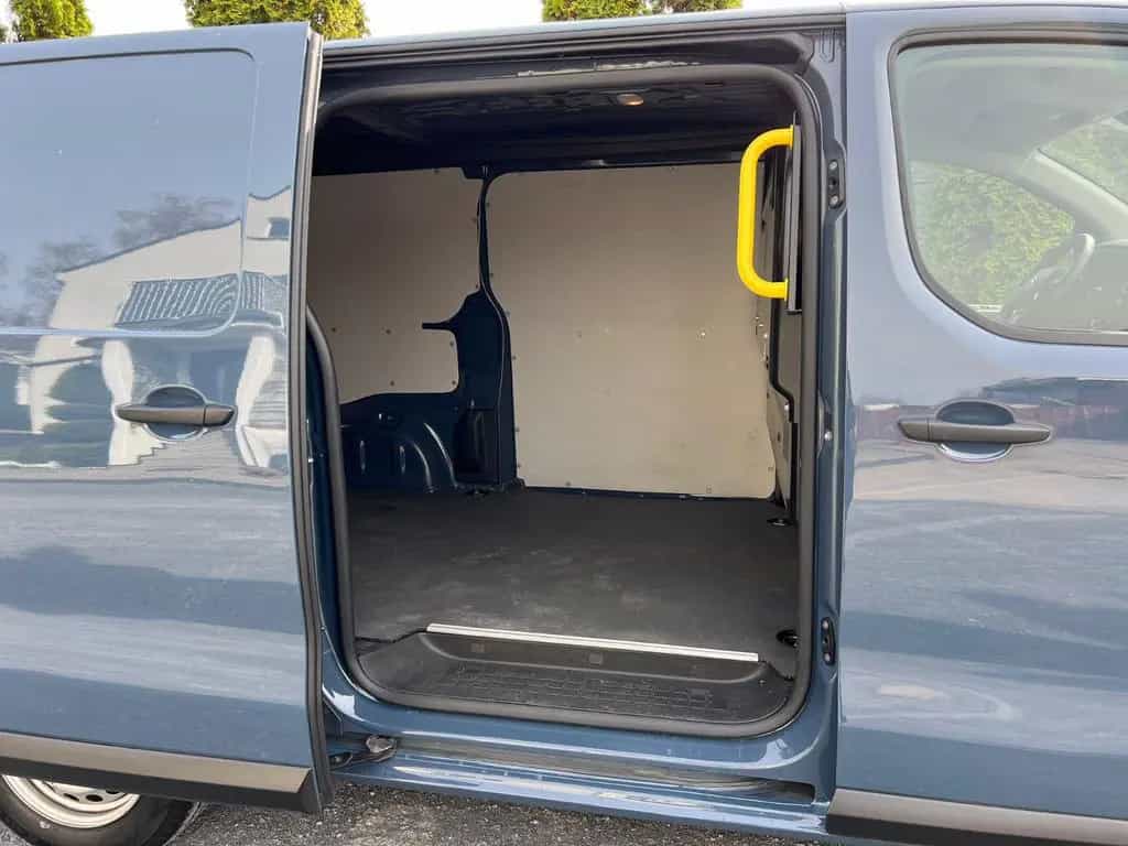 Citroën Jumpy L3 Kasten Club XXL BlueHDi NAVi 04/2020-photo-12