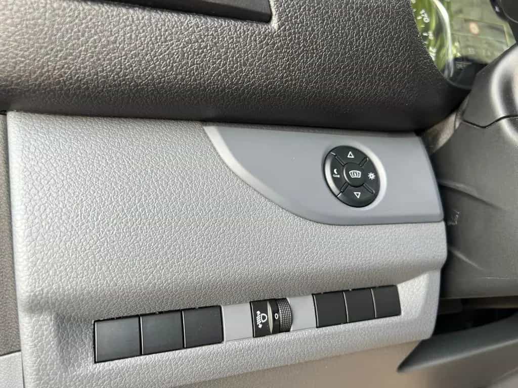 Citroën Jumpy L3 Kasten Club XXL BlueHDi NAVi 04/2020-photo-22