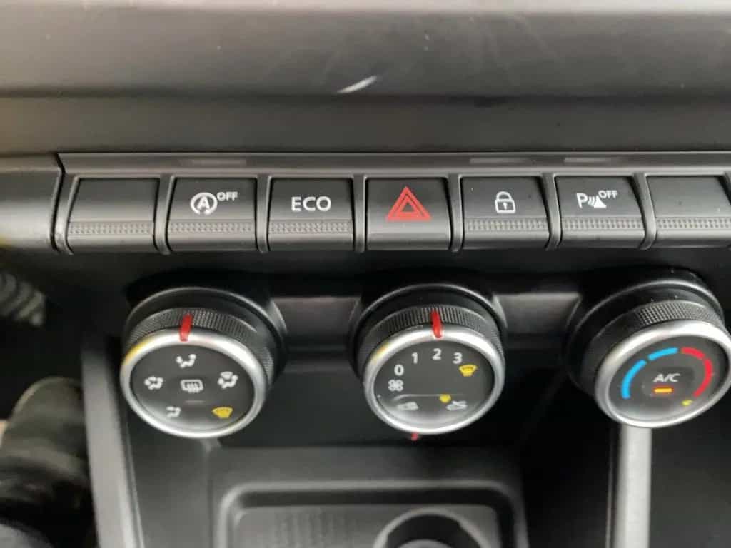 Dacia Duster II 1.5 dCi 110 Comfort LED*SHZ*PDC*PDC 04/2018-photo-17
