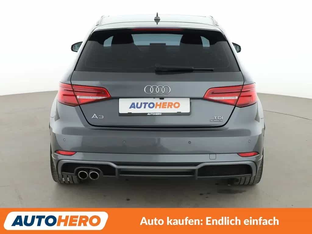 Audi A3 2.0 TDI quattro Sport *NAV*LED*ACC*CAM*PDC*SHZ* 07/2016-photo-4