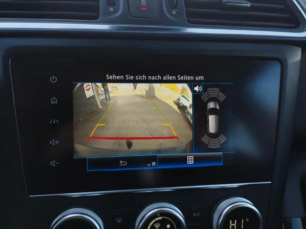 Renault Kadjar TCe 140 GPF Limited DeLuxe 03/2020-photo-12