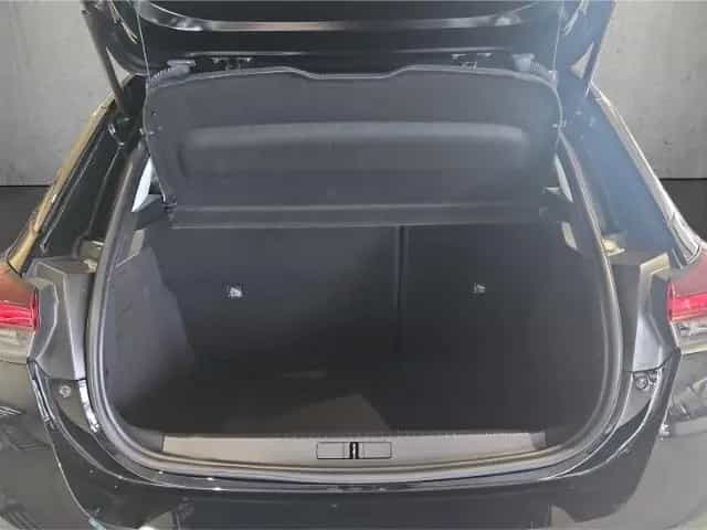 Opel Corsa F Elegance LED Klimaaut. PDC v+h Kamera SH 01/2023-photo-7