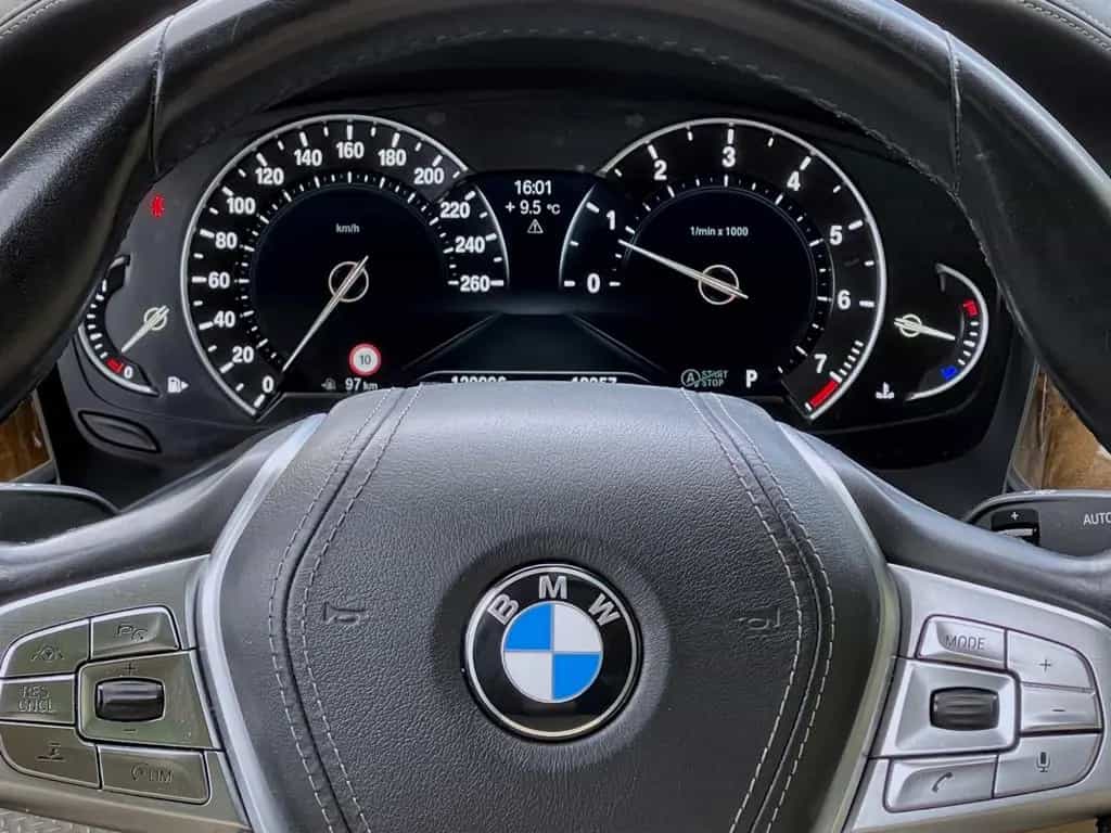 BMW 7 Series 750i xDrive LUXURY HEADUP MASSAGE LASER GARANTIE 03/2016-photo-12