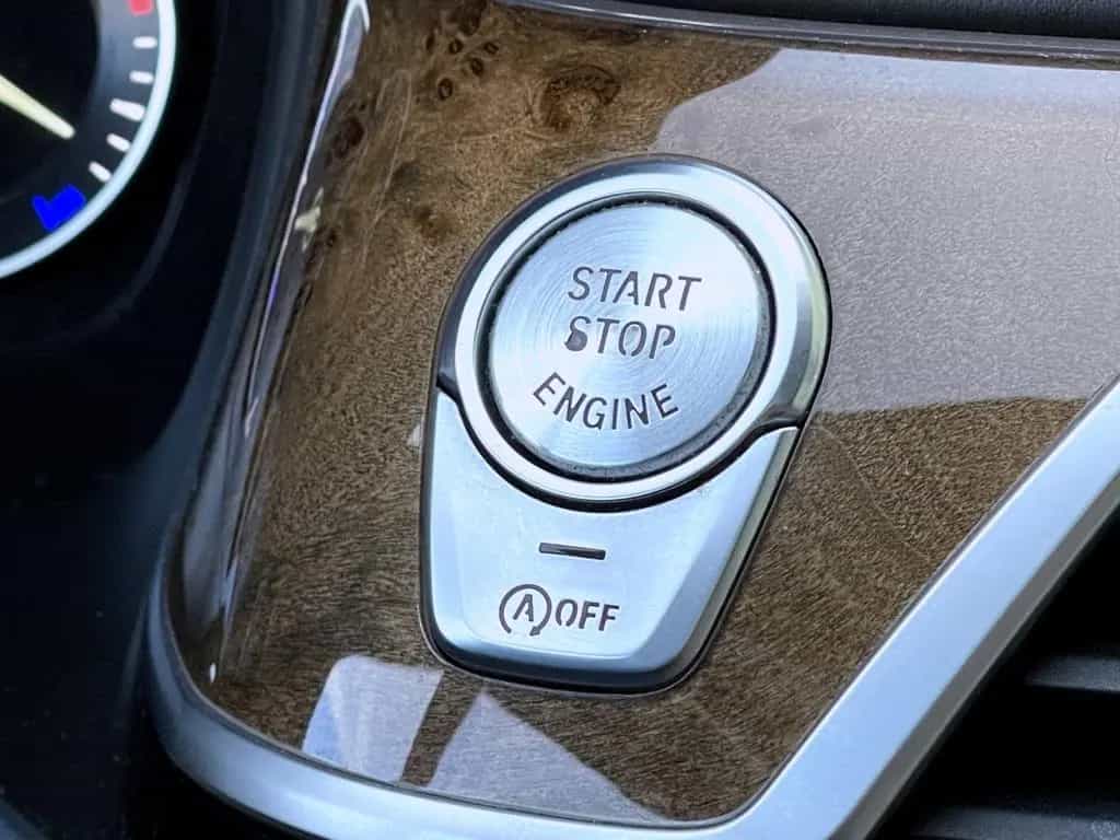 BMW 7 Series 750i xDrive LUXURY HEADUP MASSAGE LASER GARANTIE 03/2016-photo-42