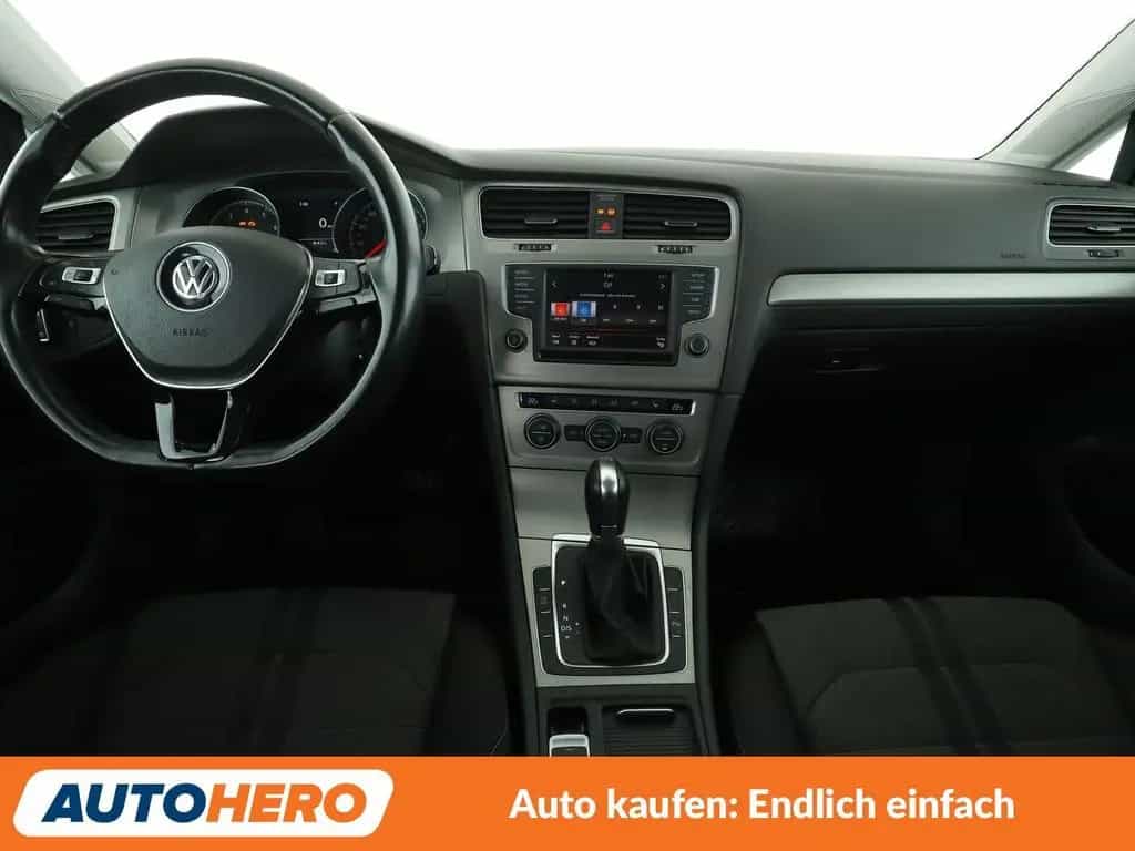 Volkswagen Golf VII 1.4 TSI Comfortline BMT*XENON*PDC*SHZ* 04/2016-photo-11