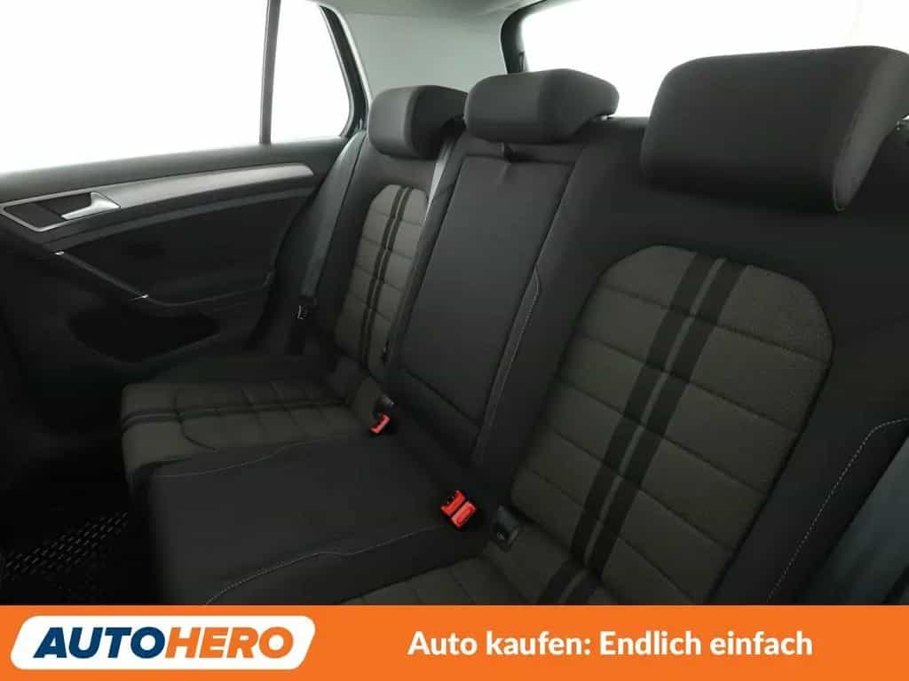 Volkswagen Golf VII 1.4 TSI Comfortline BMT*XENON*PDC*SHZ* 04/2016-photo-13