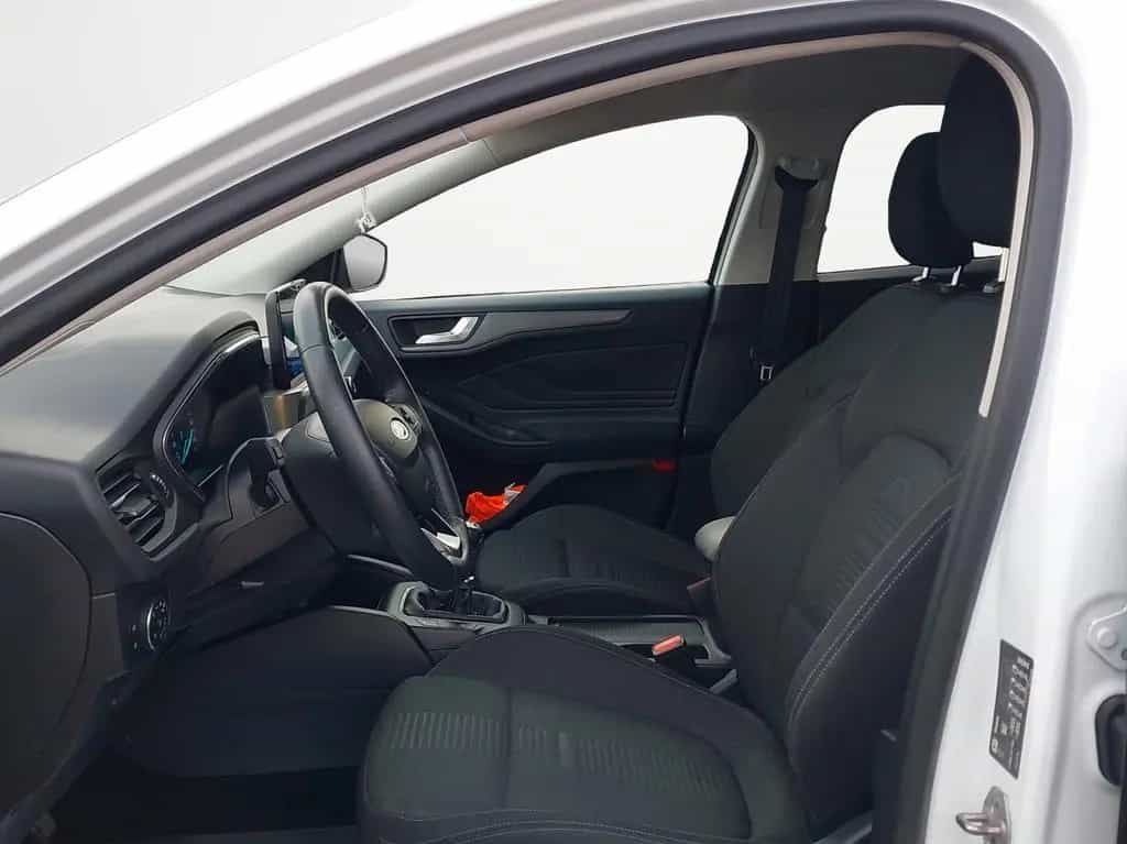 Ford Focus 1,0 EcoBoost 92kW Active Turnier 09/2021-photo-10