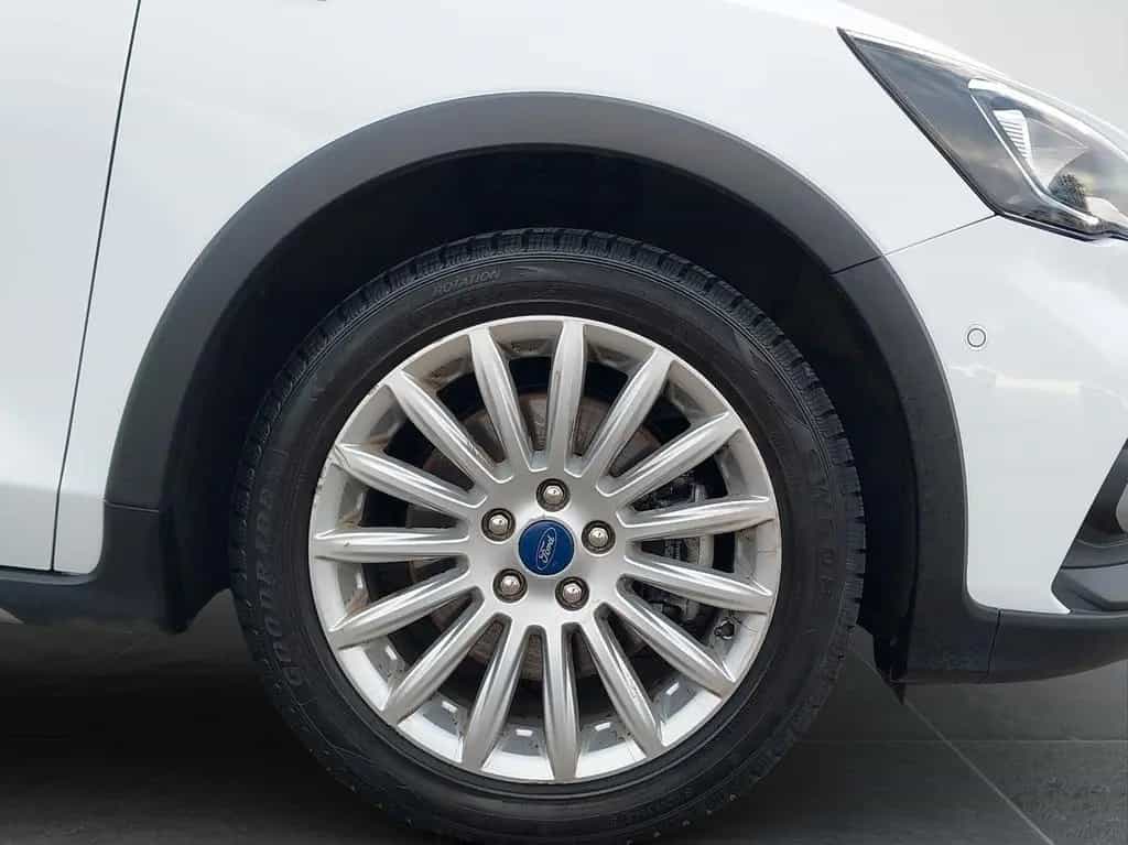 Ford Focus 1,0 EcoBoost 92kW Active Turnier 09/2021-photo-3