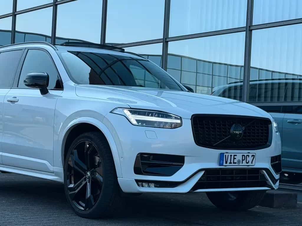 Volvo XC90 R Design AWD Leder Kamera Pano 7 Sitzer AHK 06/2021-photo-0
