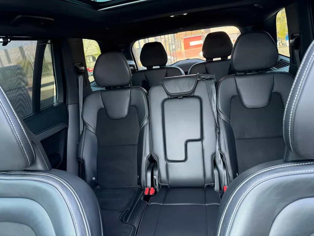 Volvo XC90 R Design AWD Leder Kamera Pano 7 Sitzer AHK 06/2021-photo-12