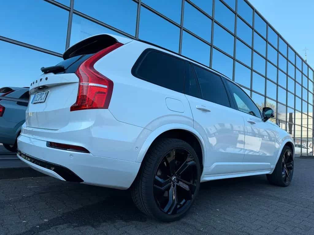 Volvo XC90 R Design AWD Leder Kamera Pano 7 Sitzer AHK 06/2021-photo-15