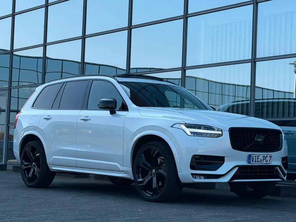 Volvo XC90 R Design AWD Leder Kamera Pano 7 Sitzer AHK 06/2021-photo-5