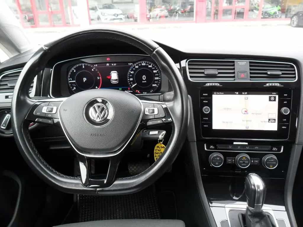 Volkswagen Golf 2.0 TDI DSG 5p. Executive BlueMo 04/2019-photo-4