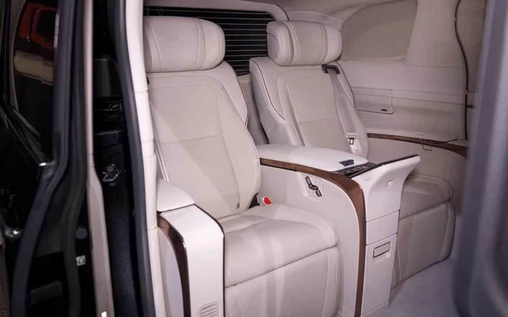 Lexus LM 350h LUXURY | 4-SEATS - FIRSTCLASS | NEW MY26 null-photo-13
