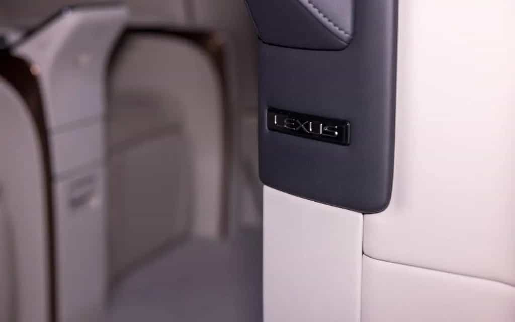 Lexus LM 350h LUXURY | 4-SEATS - FIRSTCLASS | NEW MY26 null-photo-20