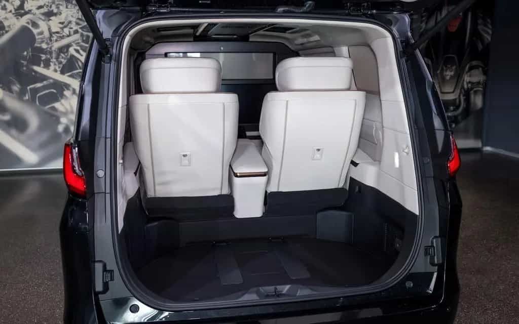 Lexus LM 350h LUXURY | 4-SEATS - FIRSTCLASS | NEW MY26 null-photo-24