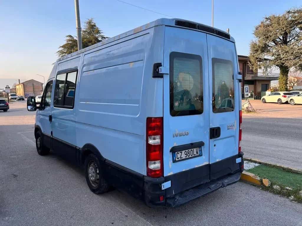 Iveco Daily 35S18V 3.0 Hpt PM-TM Furgone 10/2006-photo-5