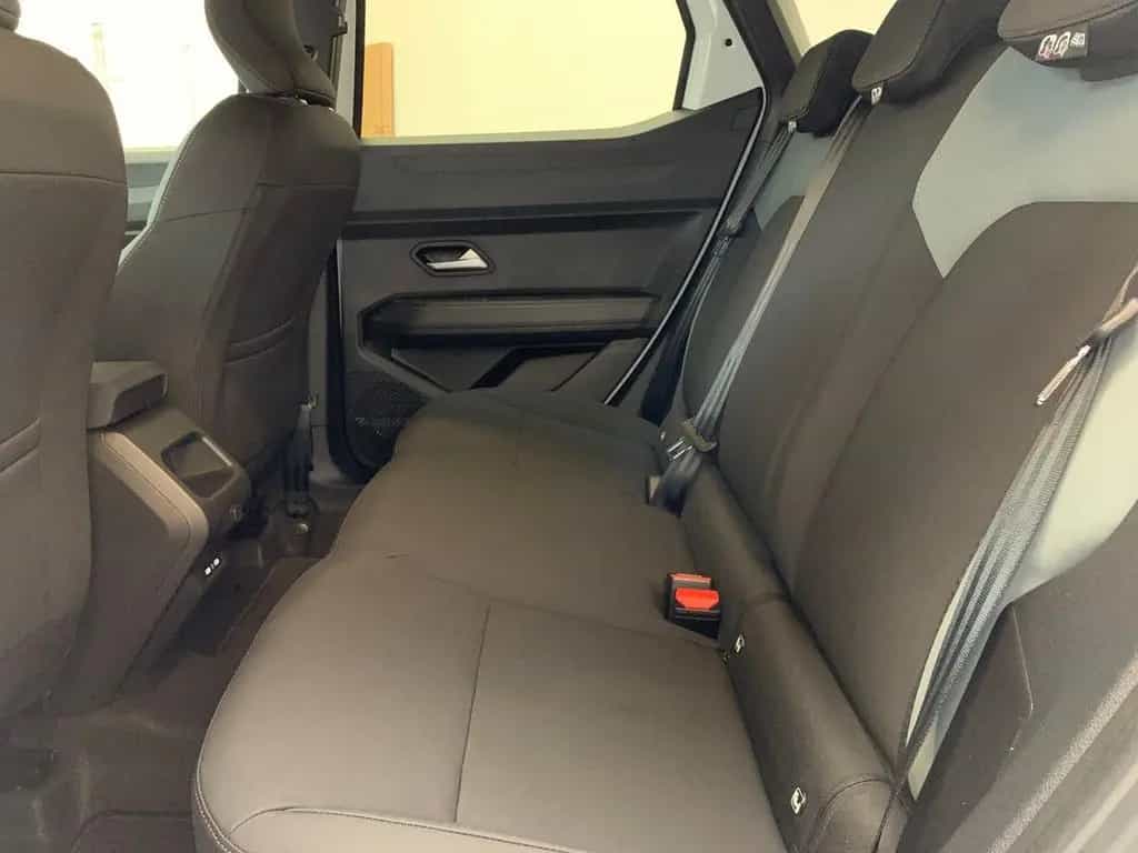 Dacia Duster EXTREME TCe 140 SHZ+PDC+NAVI+KAMERA+KLIMA 04/2026-photo-10